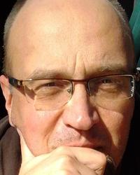 prof. dr hab. Dariusz Brzostek prof. dr hab. Dariusz Brzostek
