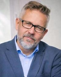 dr hab. Marcin Zdrenka