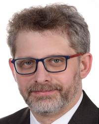 dr Tomasz Kucharski